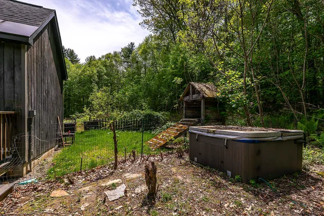 $345,000 | 72 McKee Road, Sunderland, VT 05250