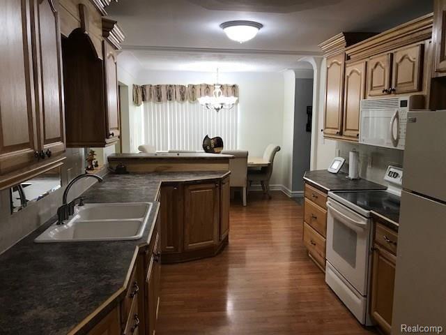 4508 Belsay Road Grand Blanc, MI 48439 - Photo 4 of 31 IMG_6405.jpg
