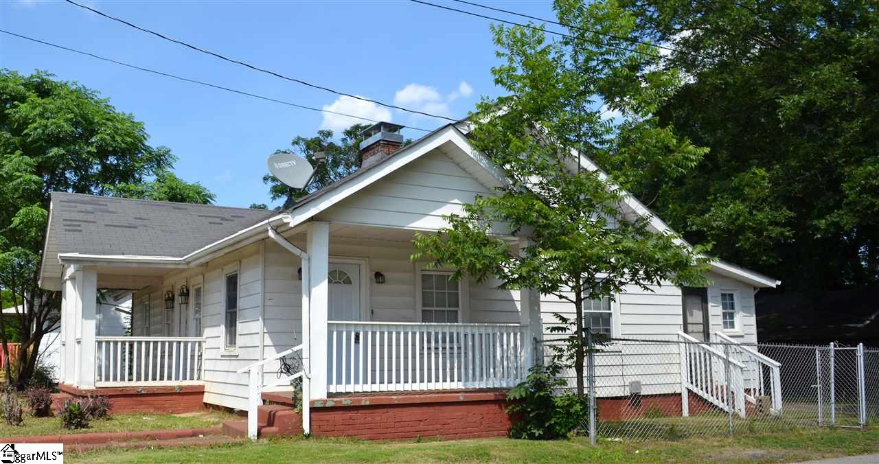 2003 Anderson Road Greenville, SC 29611 - Photo 1 of 16 Gallery Image 1
