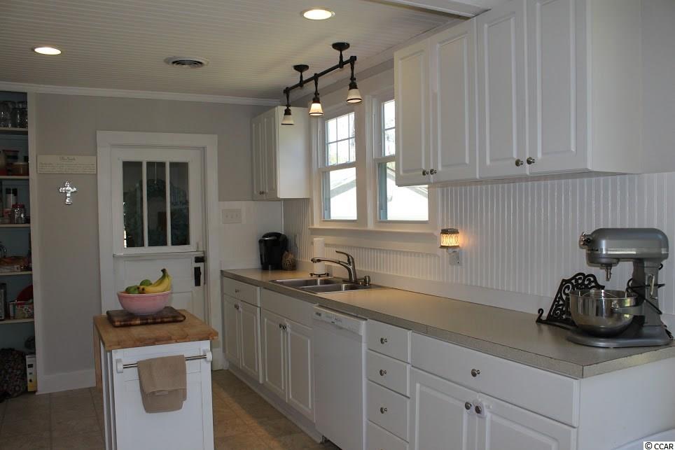 2618 South Island Road Georgetown, SC 29440 - Photo 4 of 24