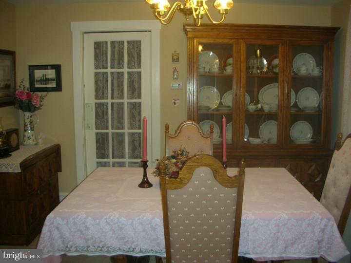 2710 Cedar Top Road Mohnton, PA 19540 - Photo 11 of 23 Gallery Image 11