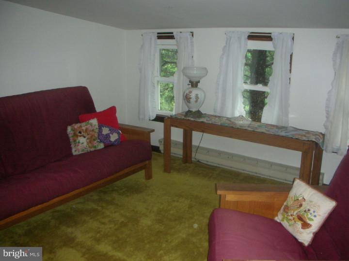 2710 Cedar Top Road Mohnton, PA 19540 - Photo 17 of 23 Gallery Image 17