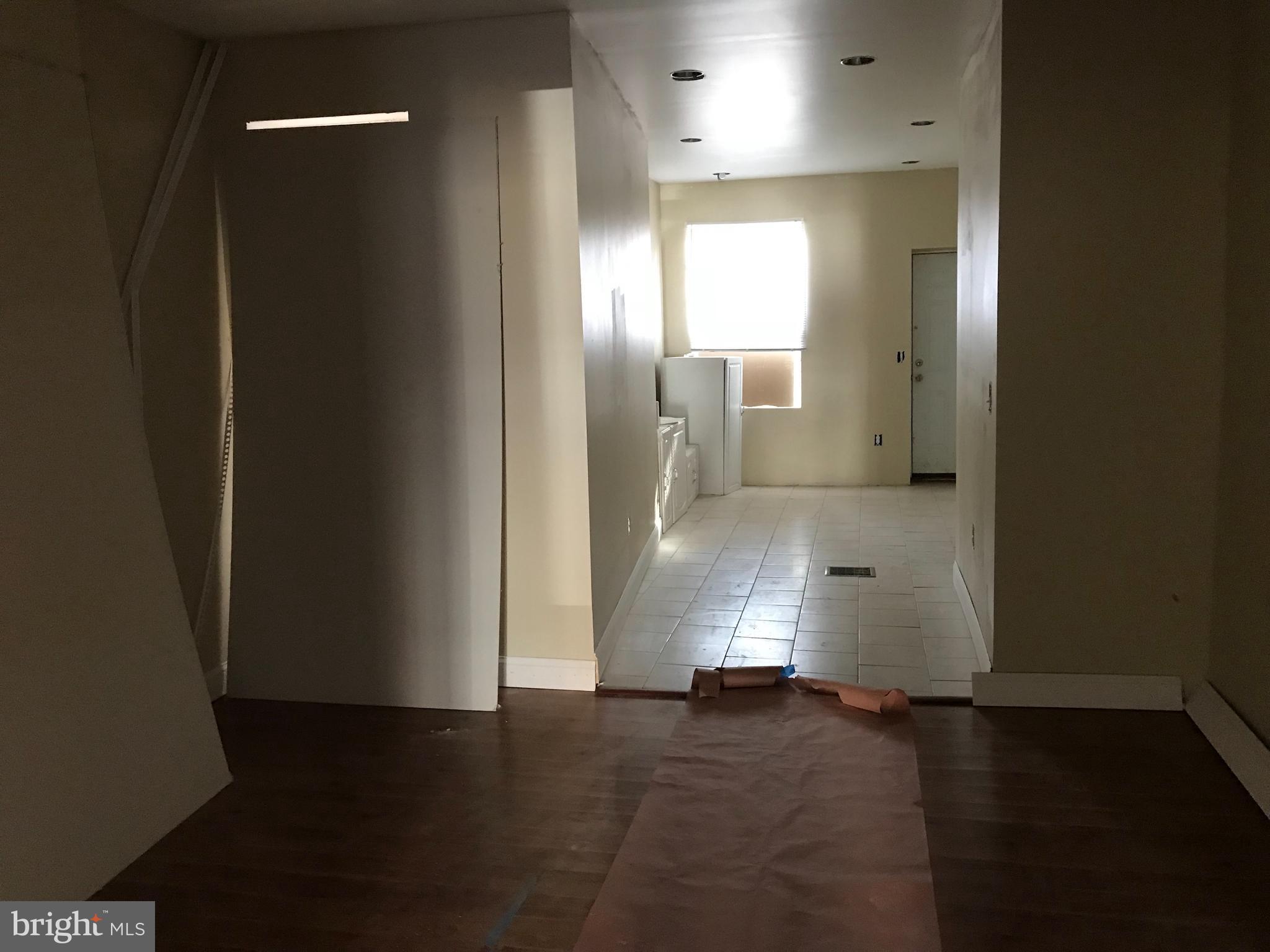 2805 Riggs Avenue Baltimore, MD 21216 - Photo 4 of 10 Interior (General)