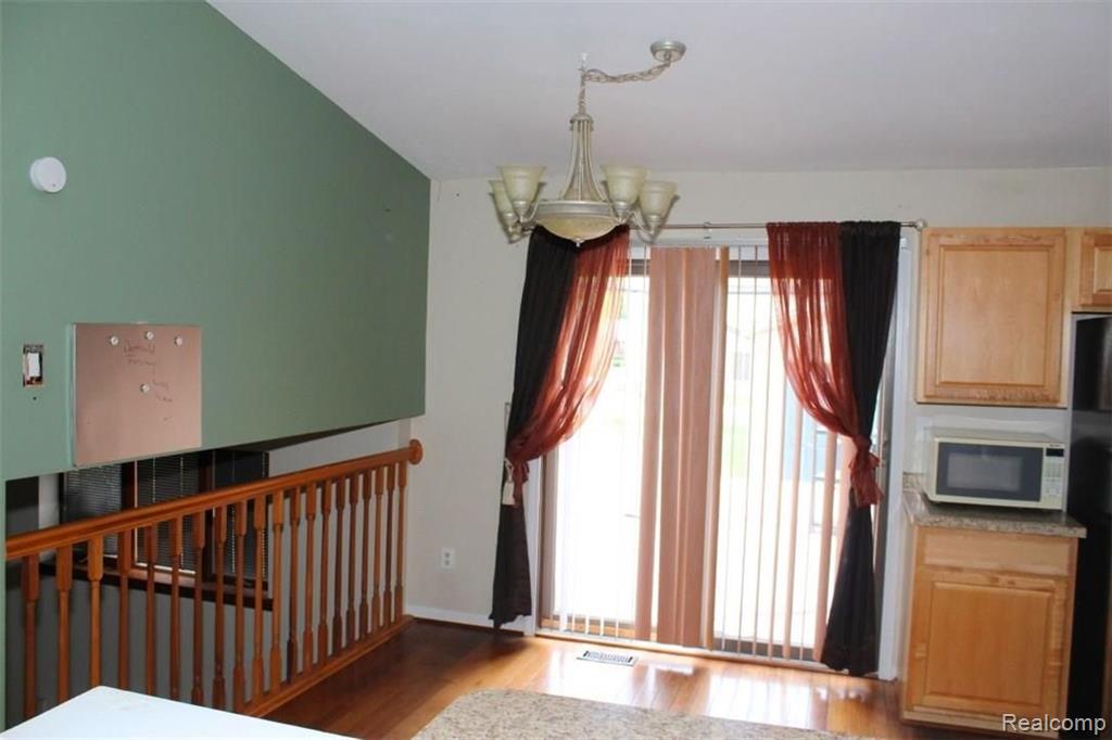 1567 Rustic Ridge Road Canton, MI 48188 - Photo 14 of 27