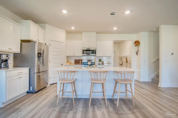 $2,650 | 8130 Fir Tree Drive, Milton, FL 32583