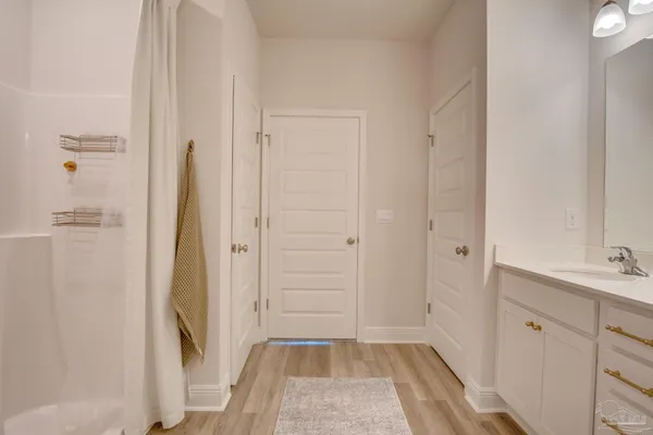 $2,650 | 8130 Fir Tree Drive, Milton, FL 32583