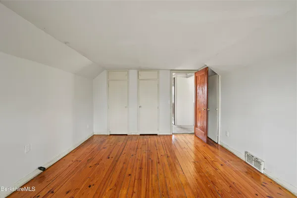 $450,000 | 399 State Road, Richmond, MA 01201