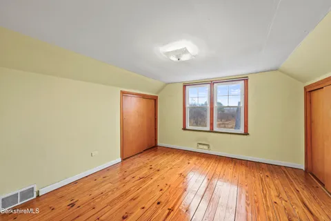 $450,000 | 399 State Road, Richmond, MA 01201