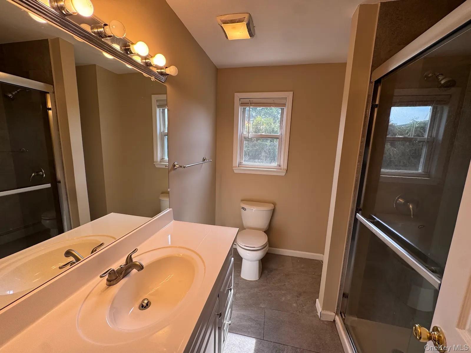 1 Eisenhower Road Centereach, NY 11720 - Photo 11 of 16
