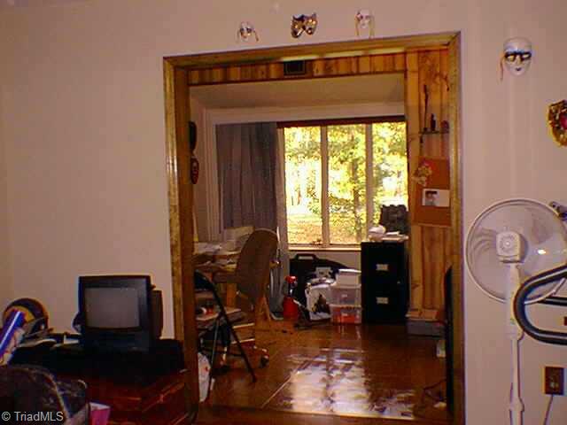 1095 Hunt Road Lexington, NC 27292 - Photo 5 of 9 Other. Office area