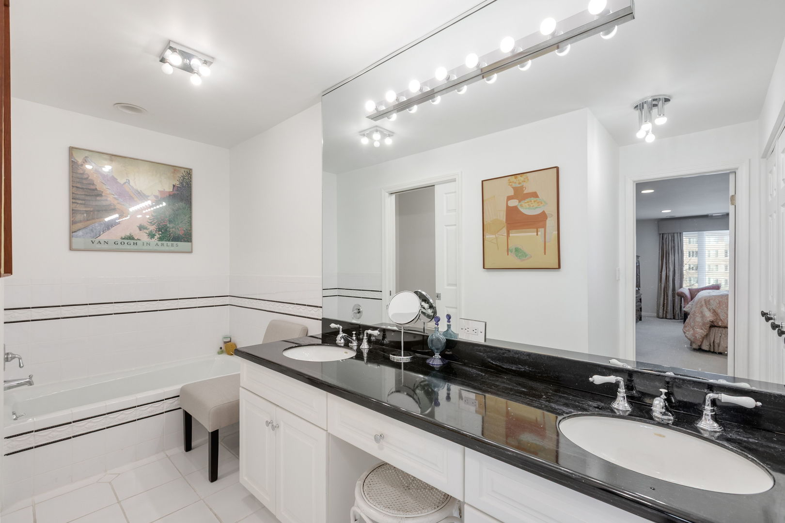 1220 Rudolph Drive, Unit 3H Northbrook, IL 60062 - Photo 17 of 25