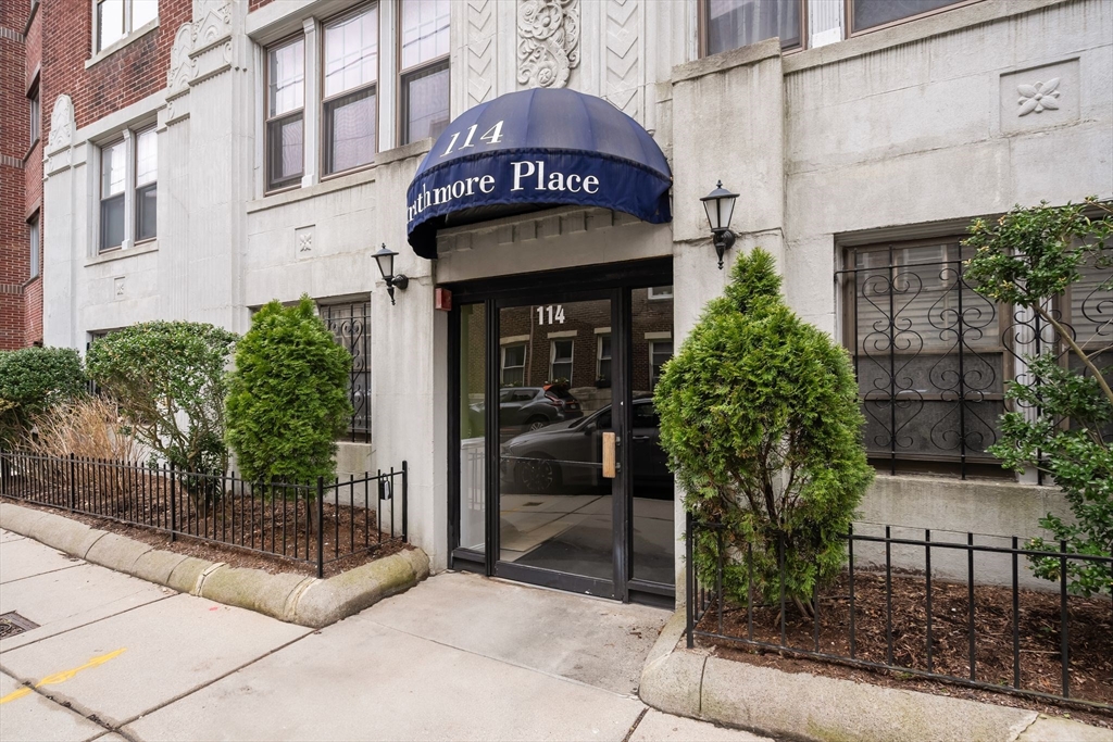 114 Strathmore Road, Unit 404 Boston, MA 02135 - Photo 2 of 12