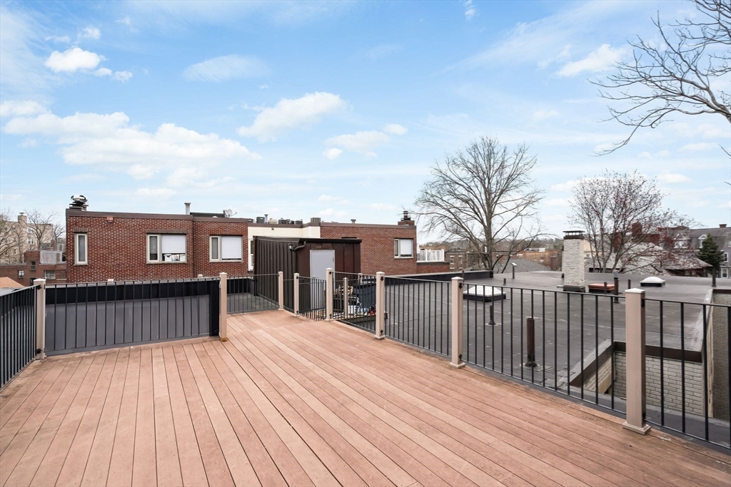 114 Strathmore Road, Unit 404 Boston, MA 02135 - Photo 10 of 12