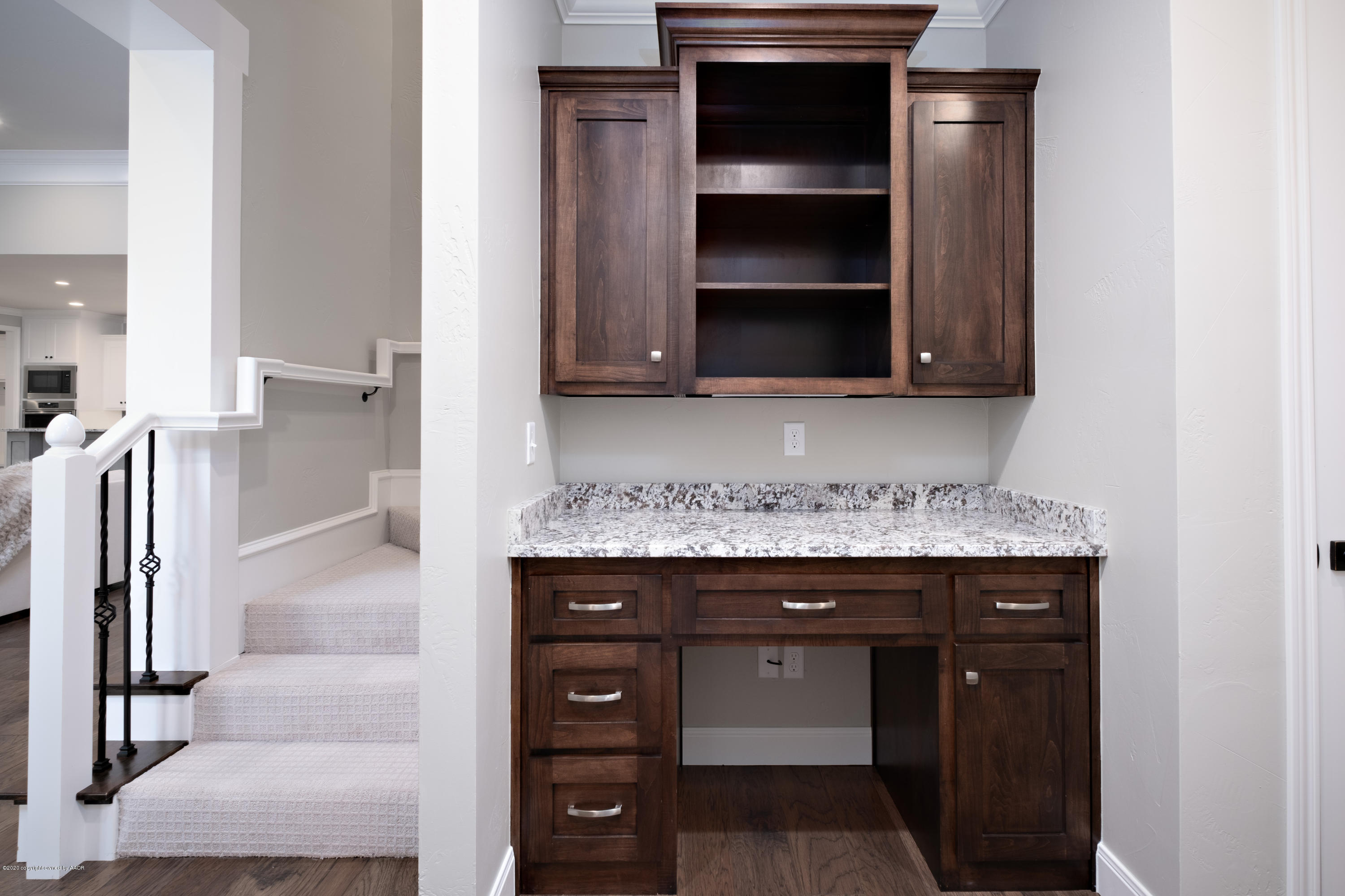 5808 Wesley Road Amarillo, TX 79119 - Photo 14 of 33 office nook