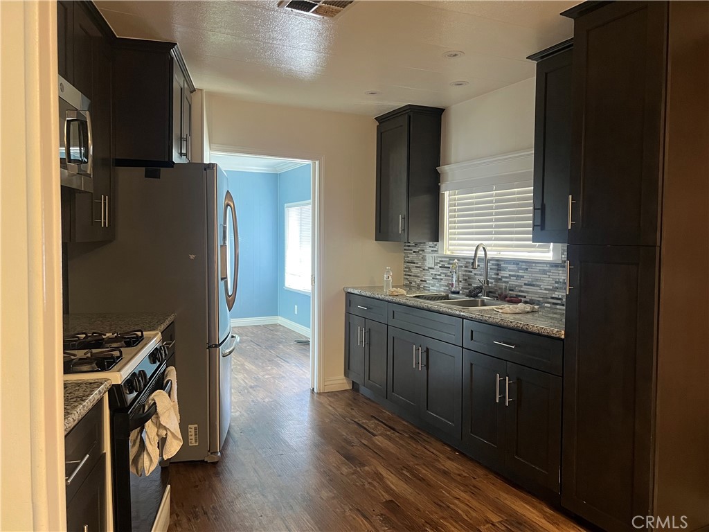 1560 Massachusetts, Unit 89 Riverside, CA 92507 - Photo 9 of 20 Gallery Image 9