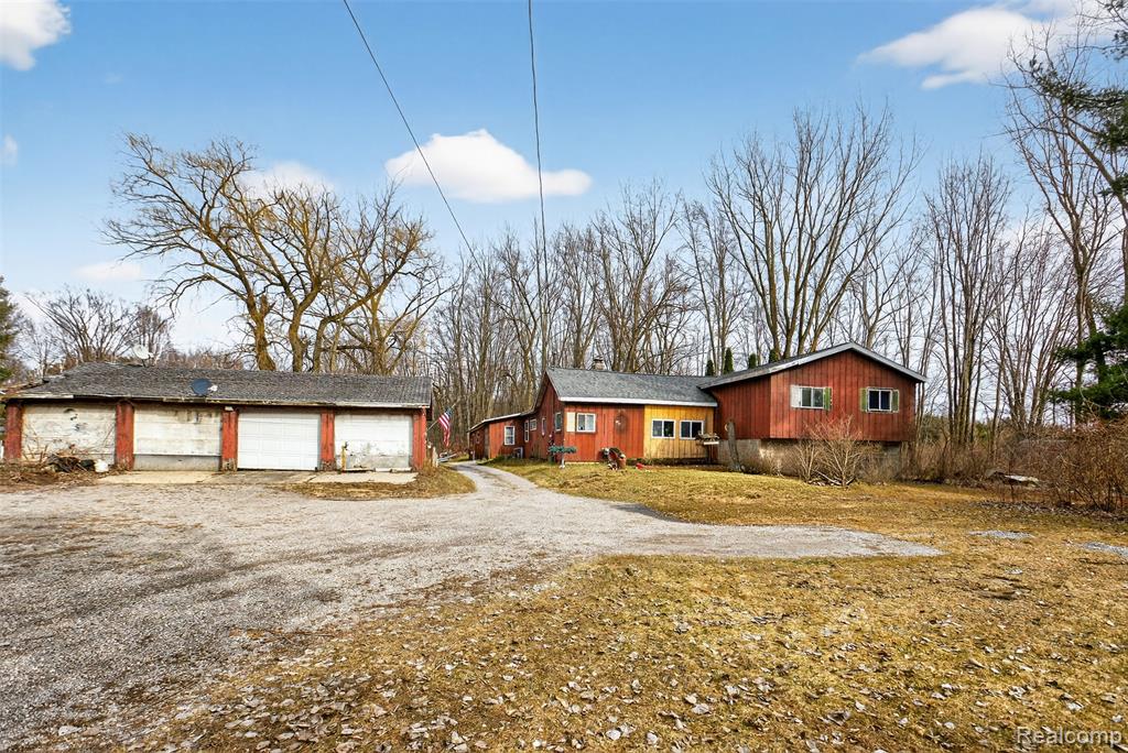 7651 Caine Road Millington, MI 48746 - Photo 1 of 22 Gallery Image 1