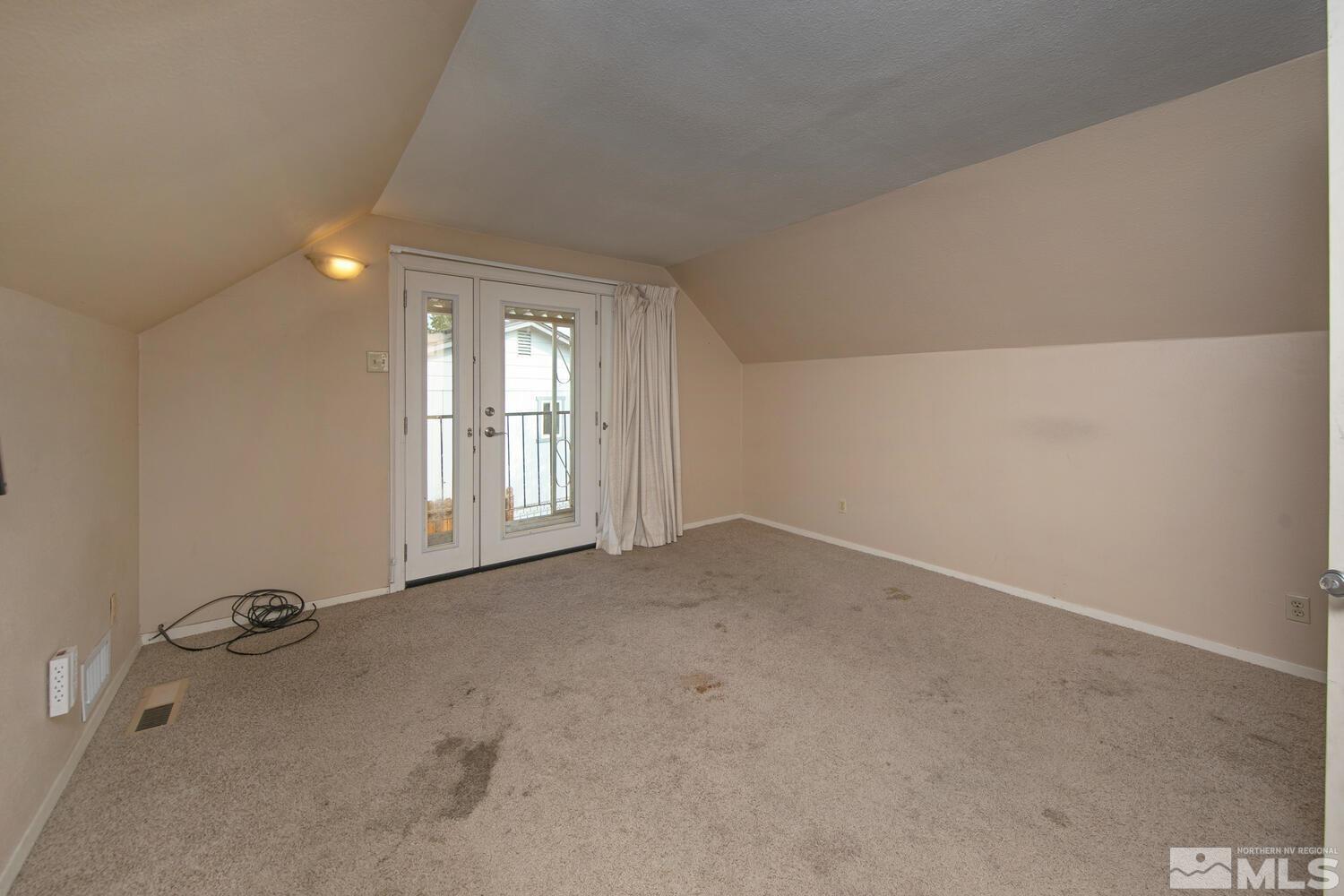 1675 Kings Row Reno, NV 89503 - Photo 23 of 32