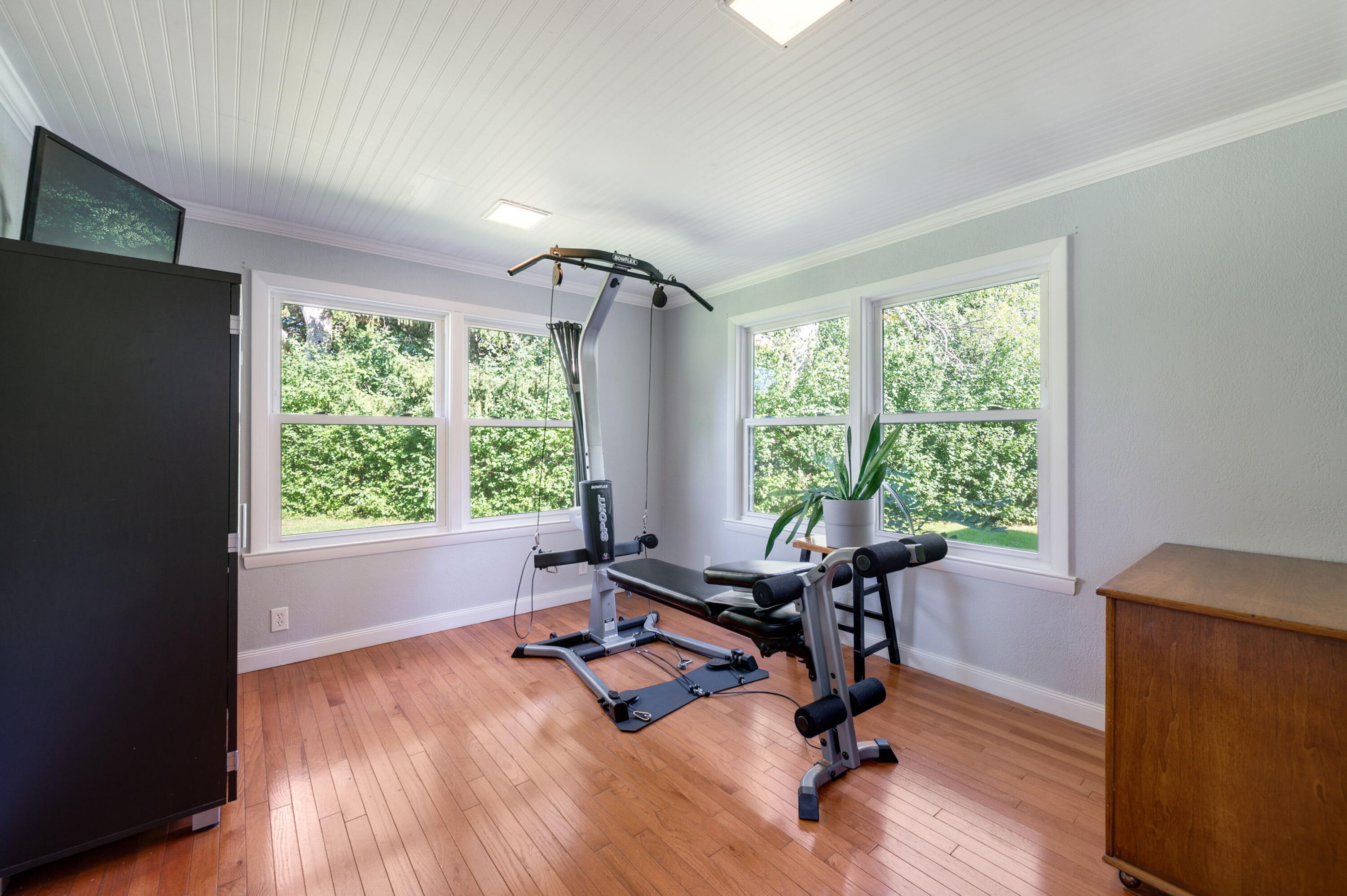 2785 Lilly Road Brookfield, WI 53005 - Photo 13 of 30 Sunroom off Kitchen
