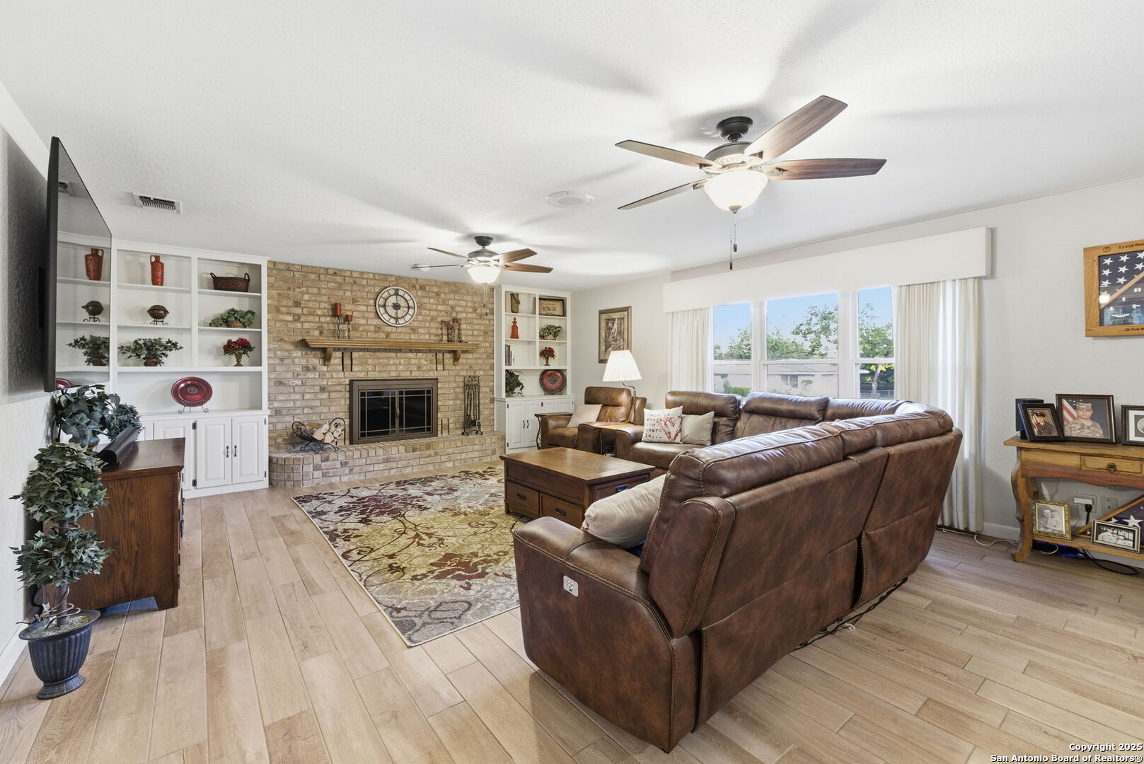 118 Timber Lane Kerrville, TX 78028 - Photo 13 of 49