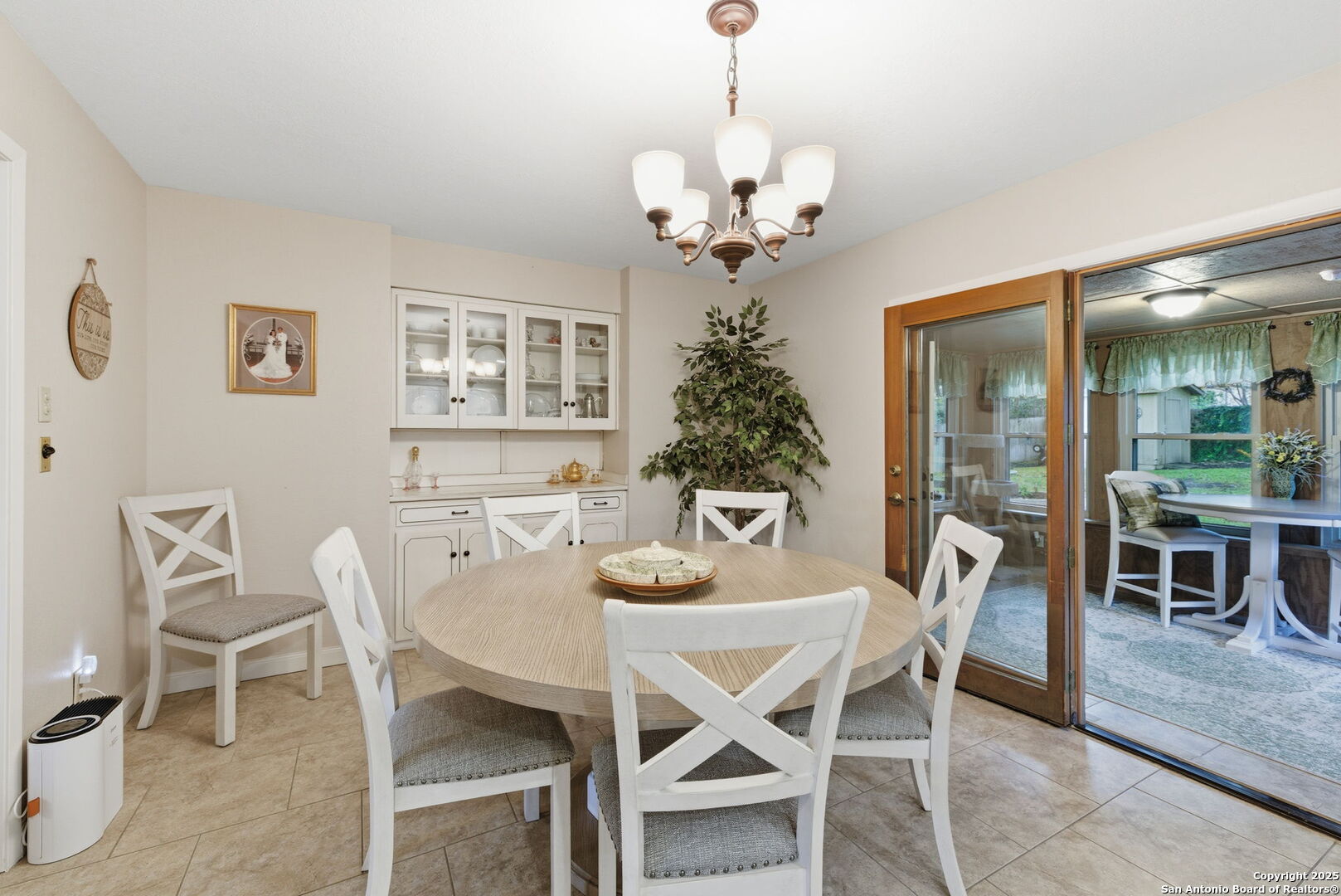 118 Timber Lane Kerrville, TX 78028 - Photo 21 of 49