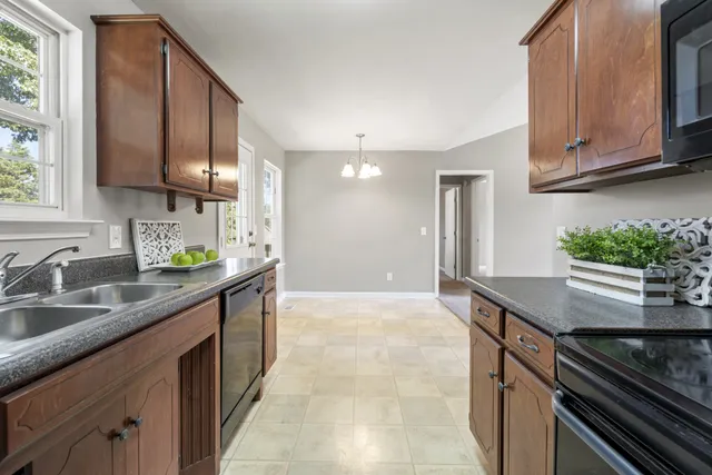 $315,000 | 1400 Bright Sky Court, La Vergne, TN 37086