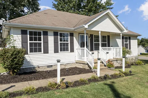 $315,000 | 1400 Bright Sky Court, La Vergne, TN 37086