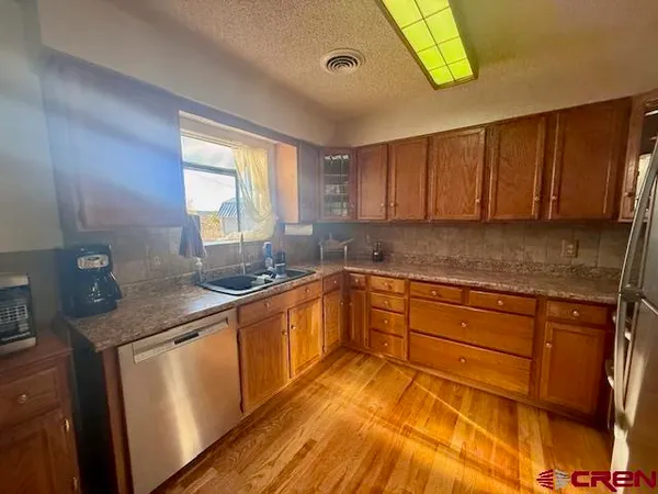 $395,000 | 504 Northeast Ginters Grove Lane, Cedaredge, CO 81413