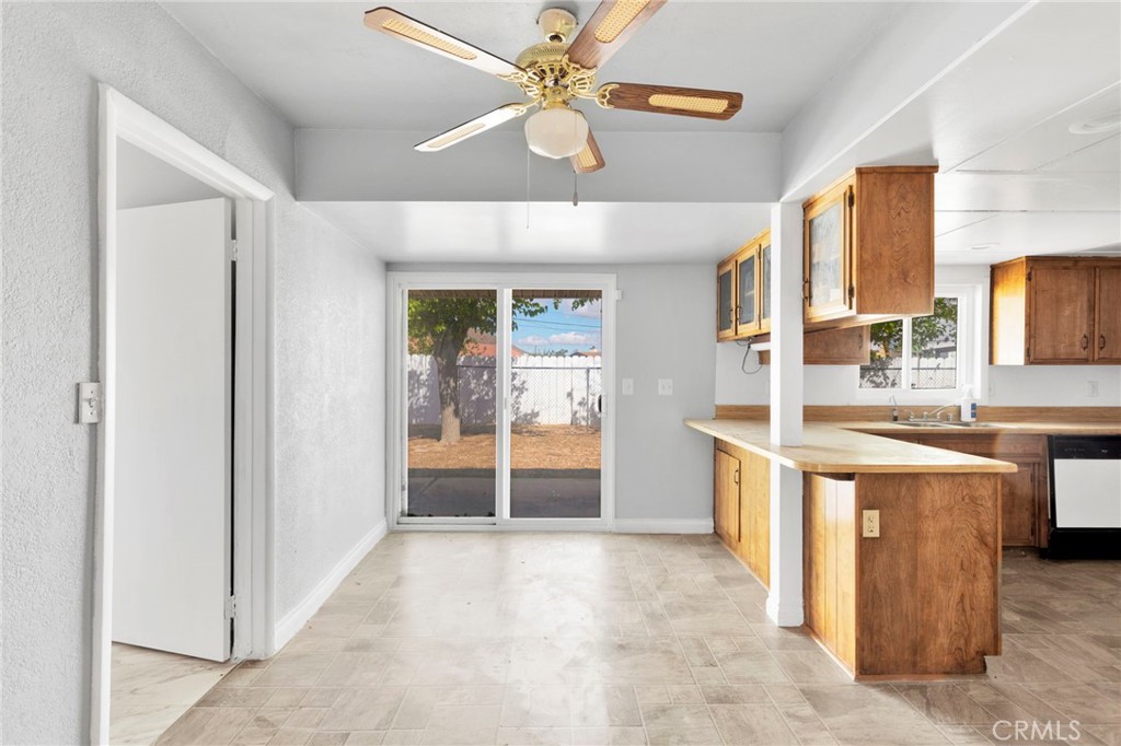 21008 S Road Apple Valley, CA 92307 - Photo 17 of 58