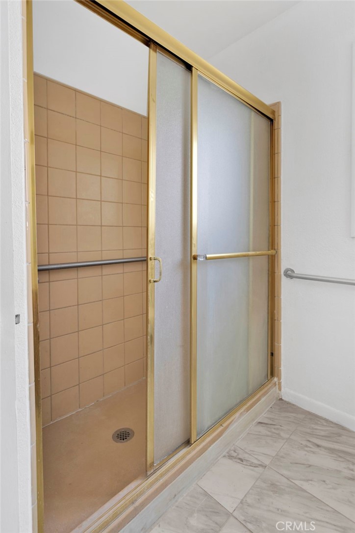 21008 S Road Apple Valley, CA 92307 - Photo 25 of 58