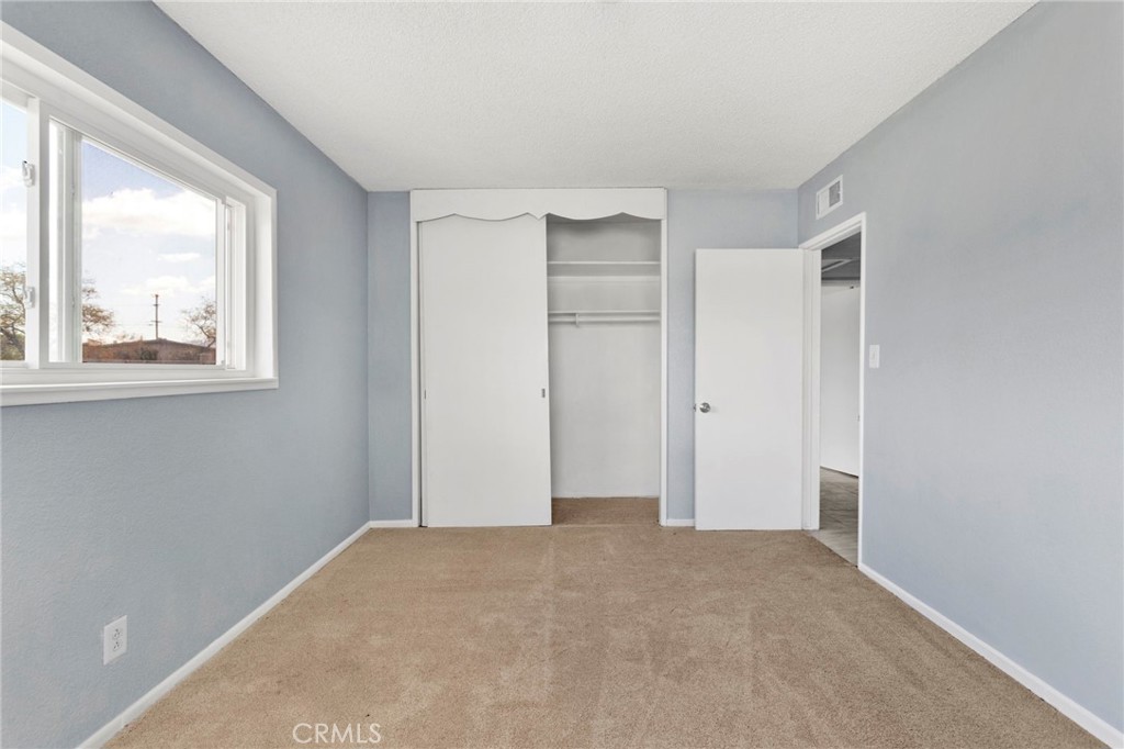 21008 S Road Apple Valley, CA 92307 - Photo 27 of 58