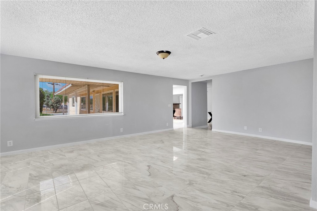 21008 S Road Apple Valley, CA 92307 - Photo 34 of 58