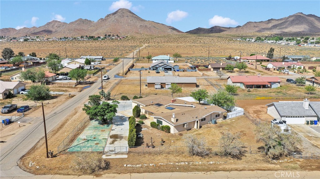 21008 S Road Apple Valley, CA 92307 - Photo 41 of 58