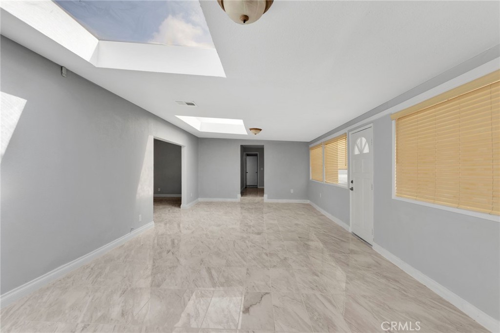 21008 S Road Apple Valley, CA 92307 - Photo 8 of 58