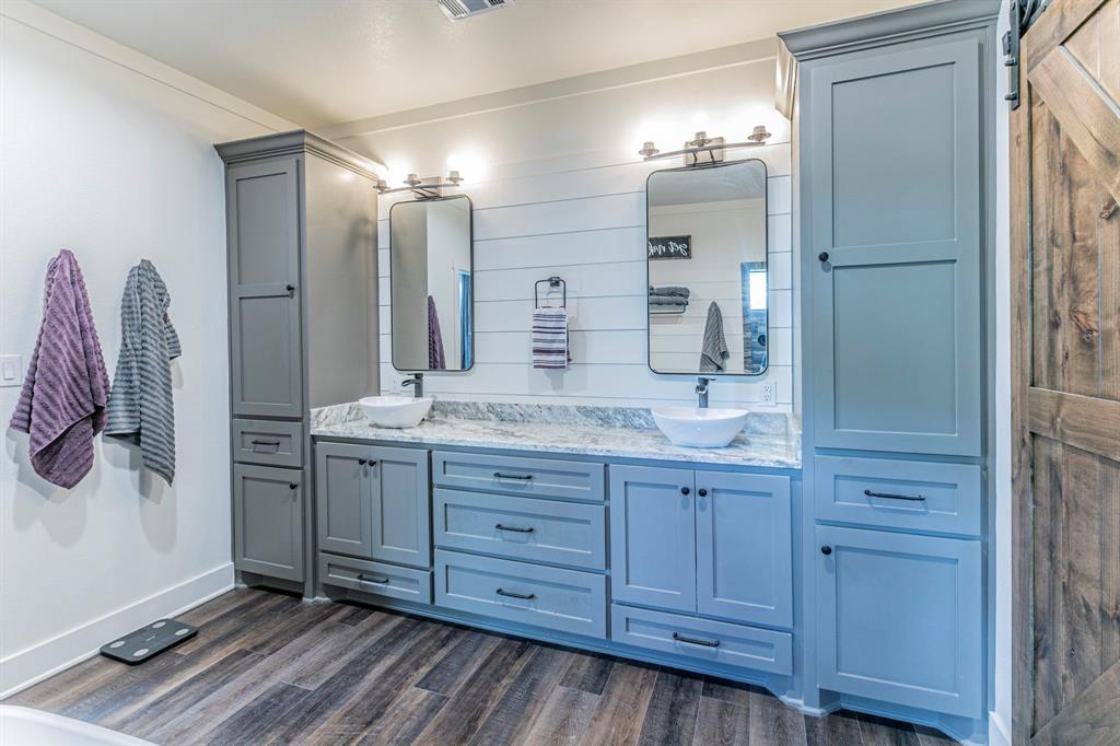 289 East Bell Road Waco, TX 76705 - Photo 16 of 40