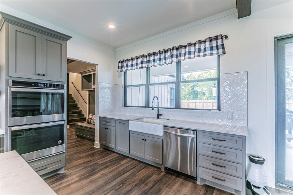 289 East Bell Road Waco, TX 76705 - Photo 9 of 40