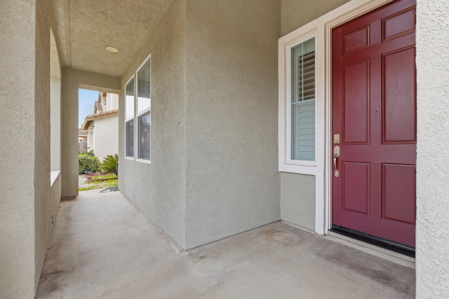 2609 Amir Drive Modesto, CA 95355 - Photo 5 of 36 a view of hallway with livingroom