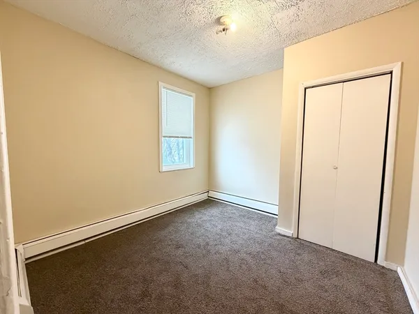 $1,695 | 57 Abbe Avenue, Unit 3, Springfield, MA 01107