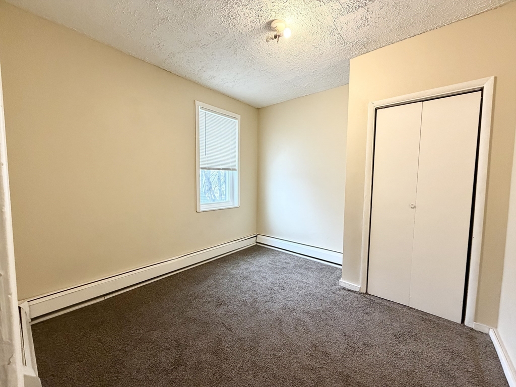 57 Abbe Avenue, Unit 3 Springfield, MA 01107 - Photo 4 of 9