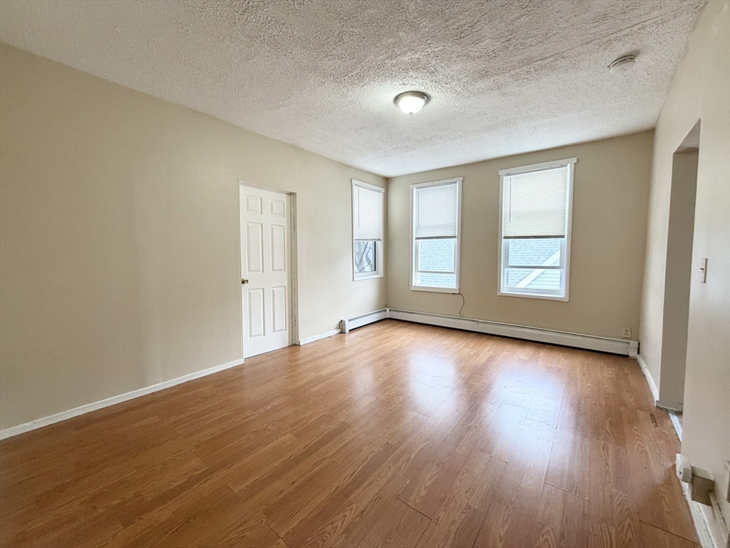 57 Abbe Avenue, Unit 3 Springfield, MA 01107 - Photo 6 of 9