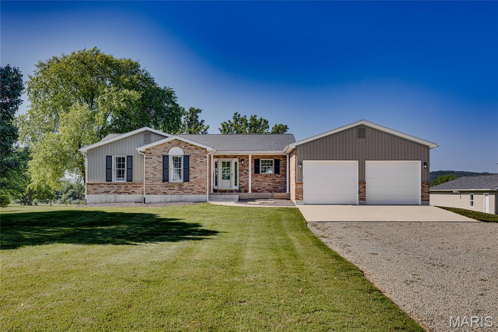 4 McClanahan Road Farmington, MO 63640 - Photo 1 of 34