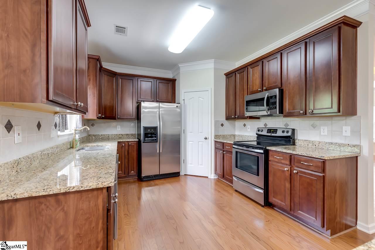 508 Millervale Road Greer, SC 29650 - Photo 11 of 36 Gallery Image 11