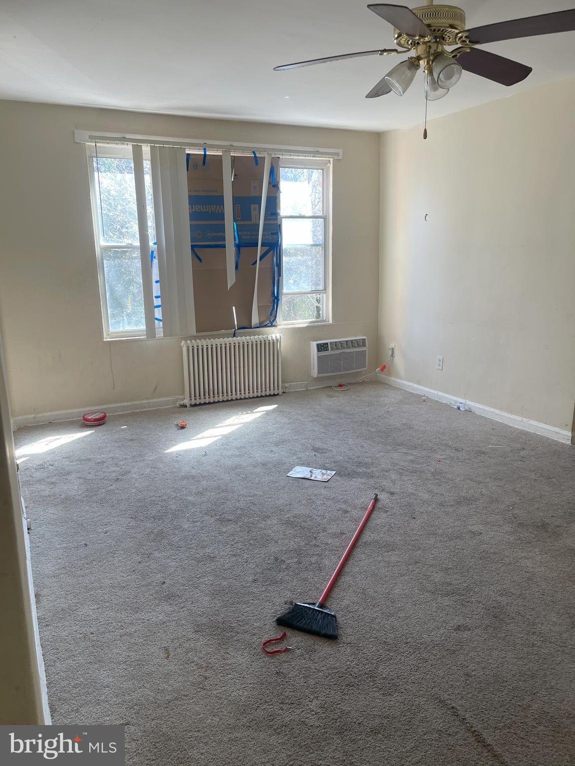 512 Ridge Road Southeast, Unit 207 Washington, DC 20019 - Photo 3 of 10 Gallery Image 3
