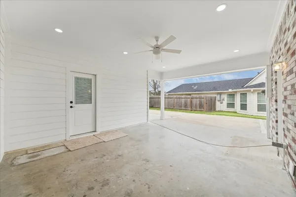 $2,500 | 30731 Martens Road, Tomball, TX 77375