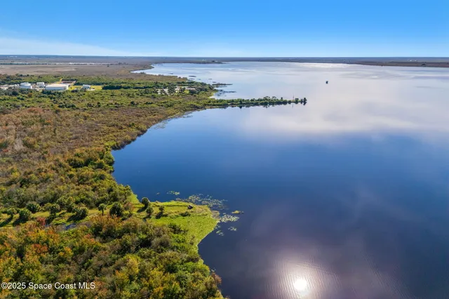 $2,000,000 | 5585 Willoughby Drive, Melbourne, FL 32934