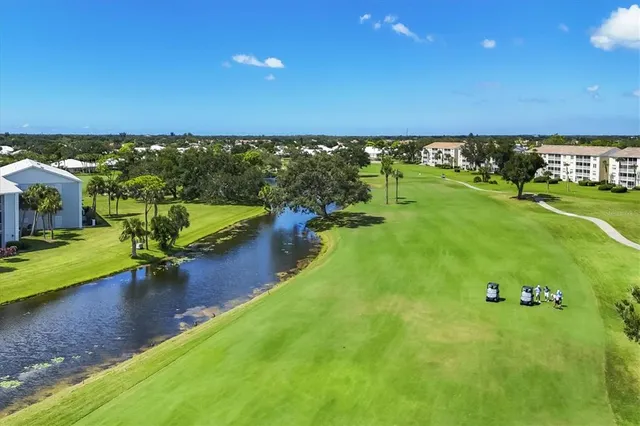 a sign that is on the side of the road