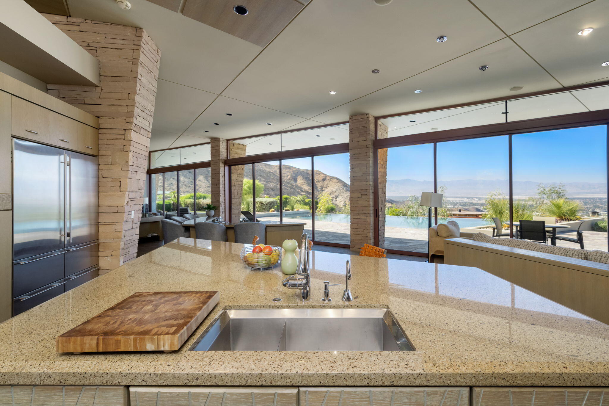 45 Sky Ridge Road Rancho Mirage, CA 92270 - Photo 12 of 85 34-web-or-mls-CC_Skyridge_0922_034