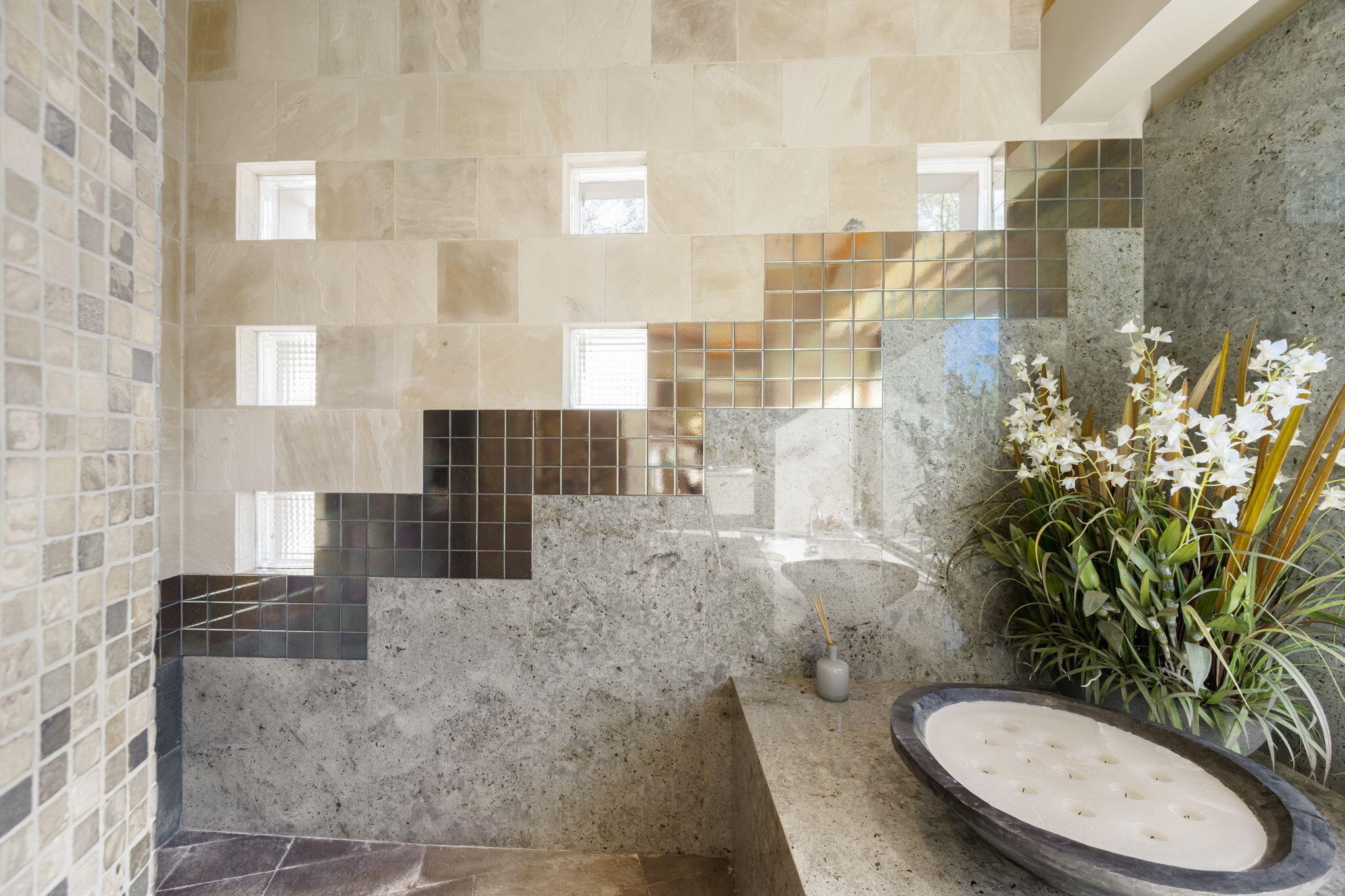 45 Sky Ridge Road Rancho Mirage, CA 92270 - Photo 55 of 85 a bathroom with a sink toilet and shower