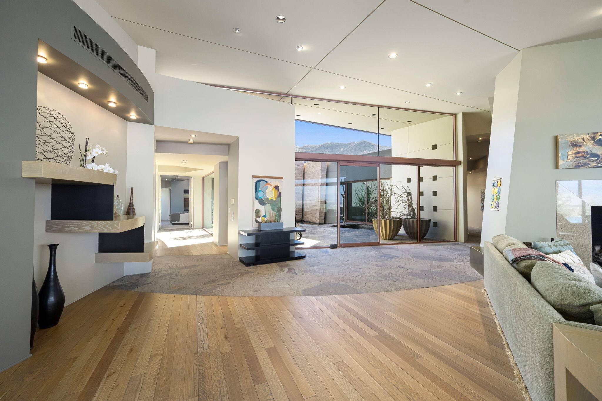 45 Sky Ridge Road Rancho Mirage, CA 92270 - Photo 72 of 85 a living room with furniture and a flat screen tv