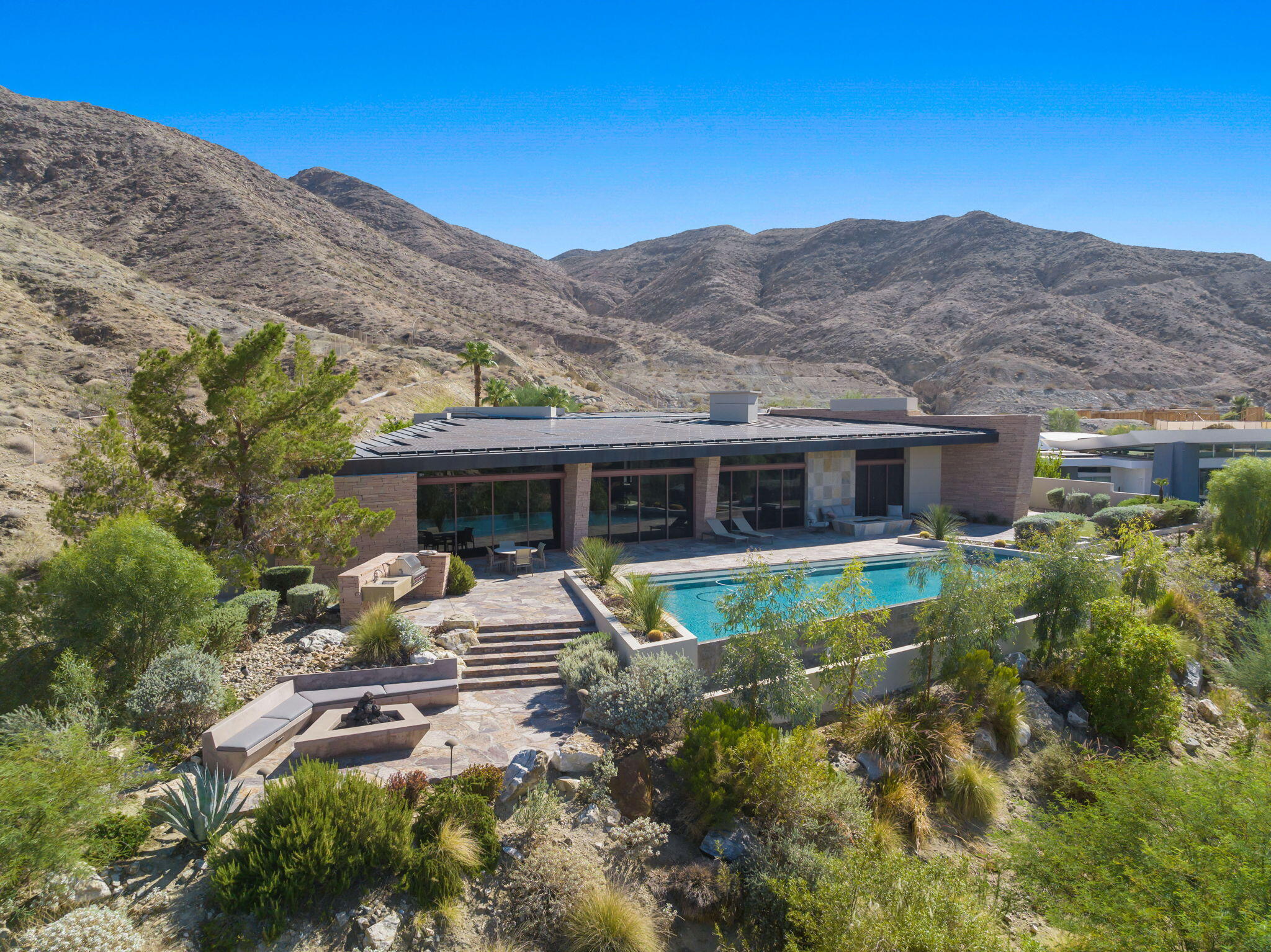 45 Sky Ridge Road Rancho Mirage, CA 92270 - Photo 80 of 85 front view of house with a yard