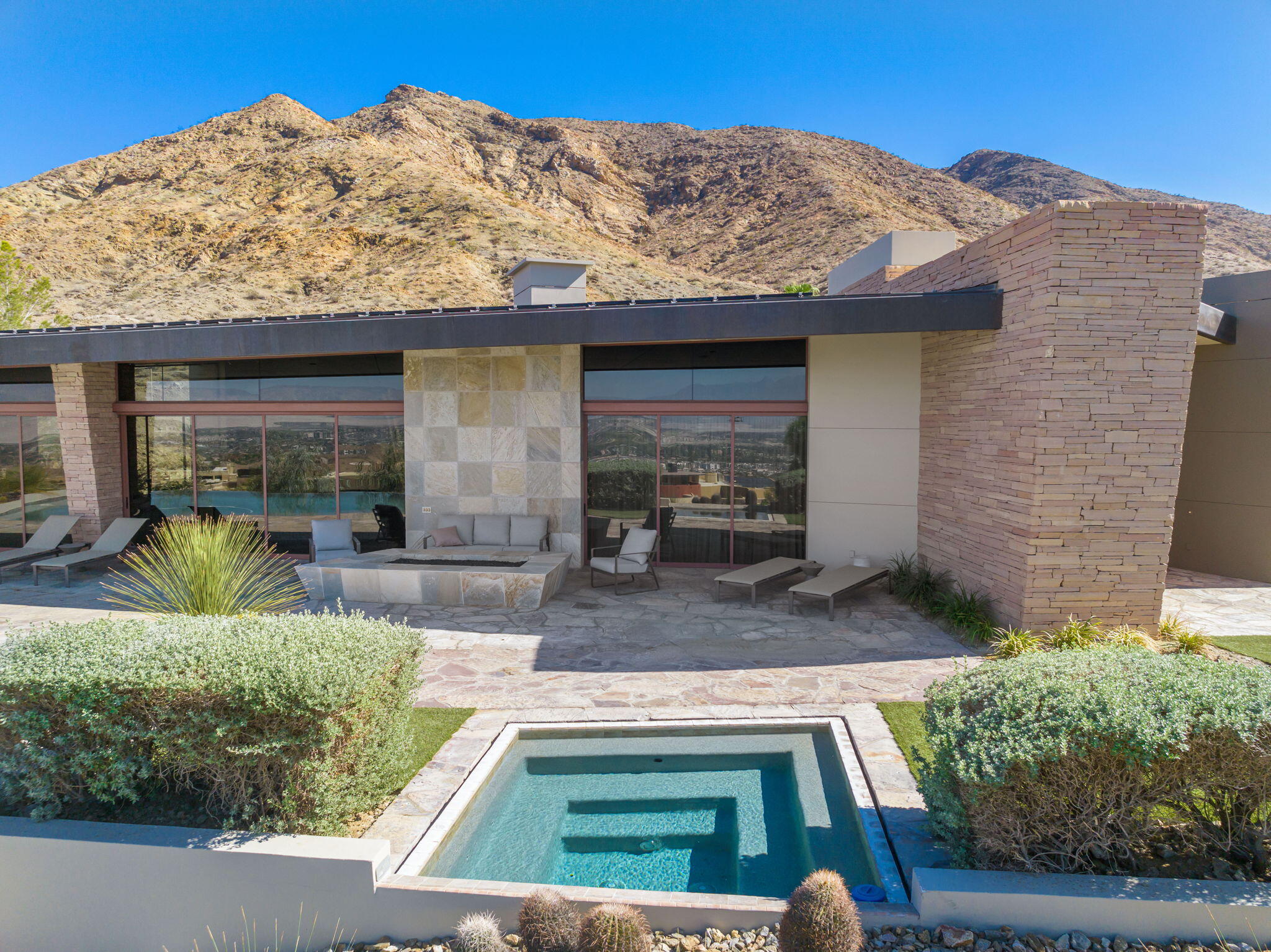 45 Sky Ridge Road Rancho Mirage, CA 92270 - Photo 84 of 85 15-web-or-mls-CC_Skyridge_0922_015